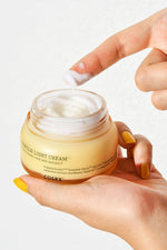 COSRX Full Fit Propolis Light Cream texture consistency